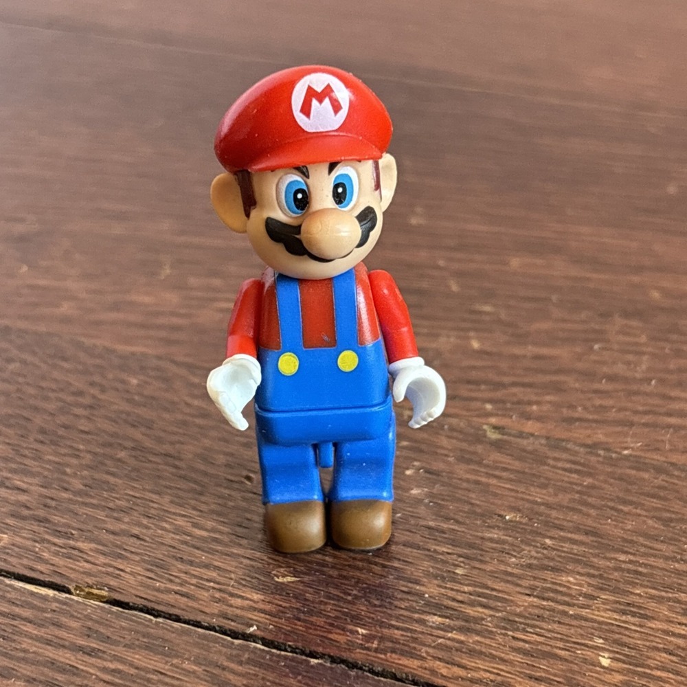 Nintendo Super Mario Bros Mario Figure 2" Knex Lego Figures